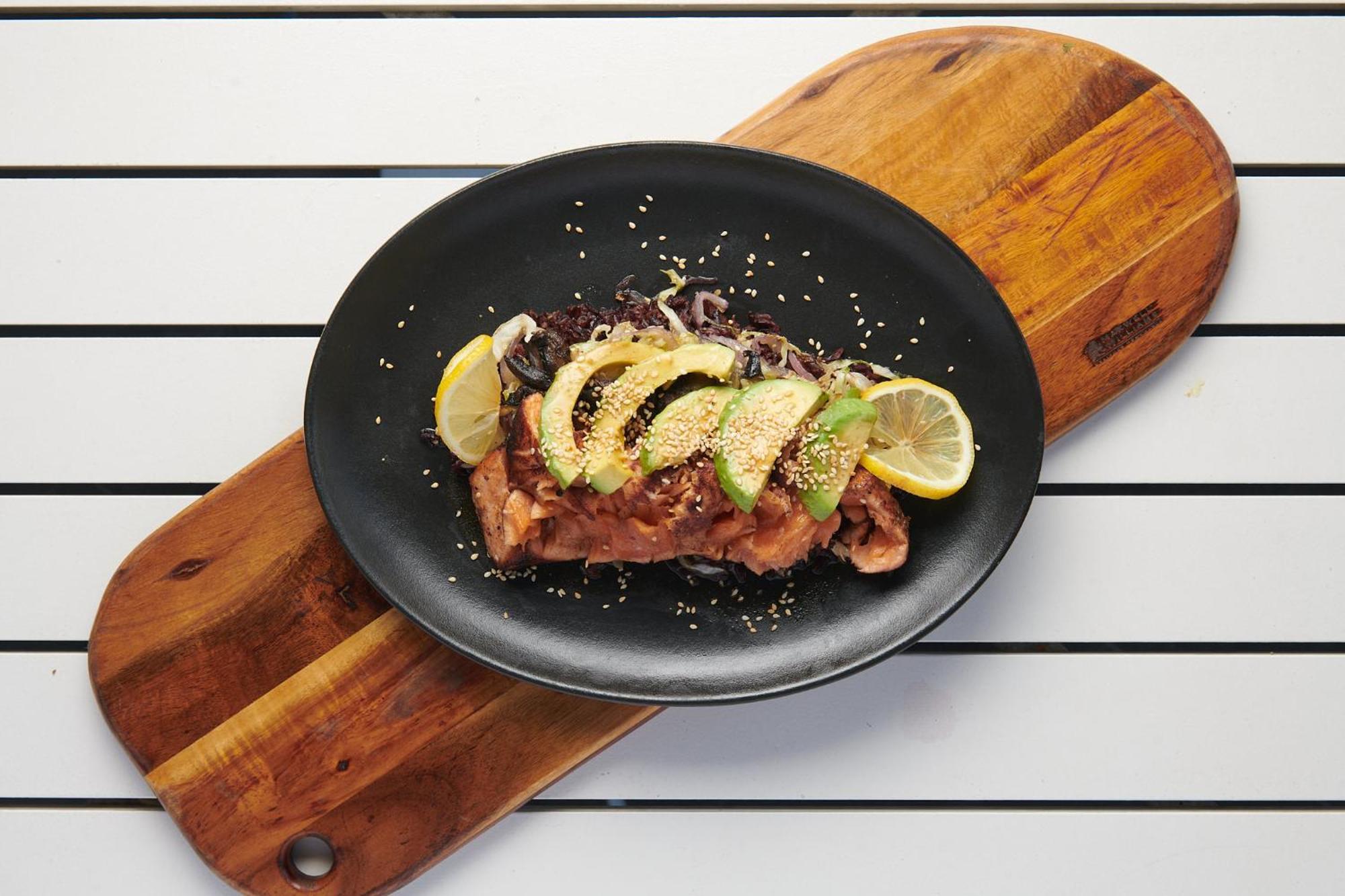 Hotel The Capital Zimbali Ballito Exterior foto A plate of poke